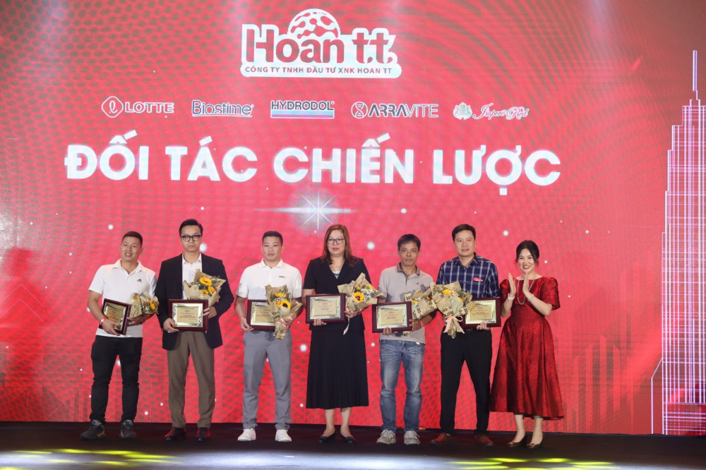 Hoan TT tổ chức Hội nghị thường niên 2023