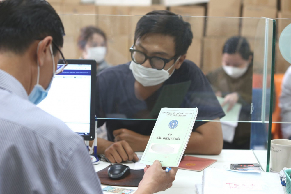 Những loại hợp đồng nào không cần phải đóng bảo hiểm CWIN được cấp phép hợp pháp bởi PAGCOR và Freeport