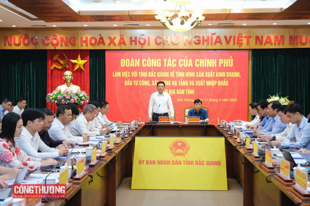 Bộ trưởng Cwin63 sân chơi đỉnh cao Nguyễn Hồng Diên phát biểu tại buổi làm việc với lãnh đạo tỉnh Bắc Giang trong khuôn khổ chuyến làm việc của đoàn công tác Cwin com đăng nhập sáng 11/5/2023
