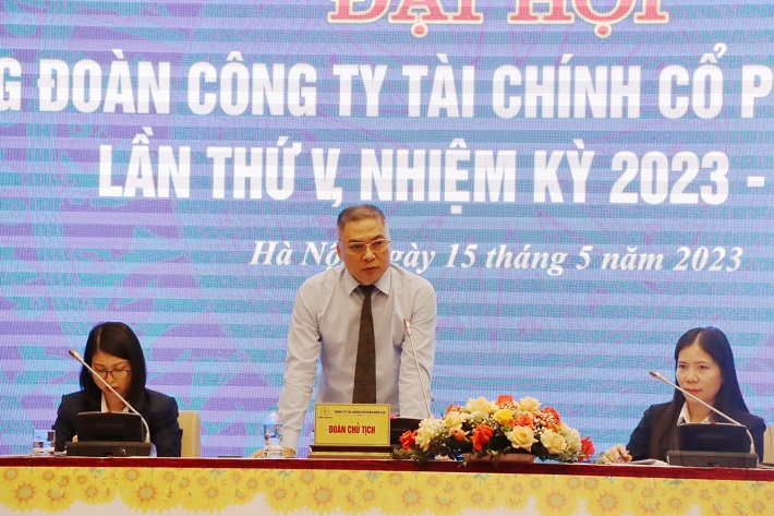 Đoàn chủ tịch điều hành Đại hội