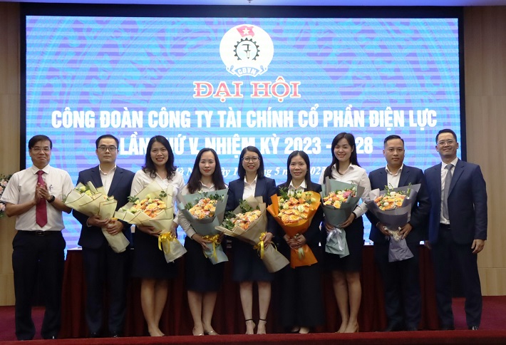 Ra mắt BCH