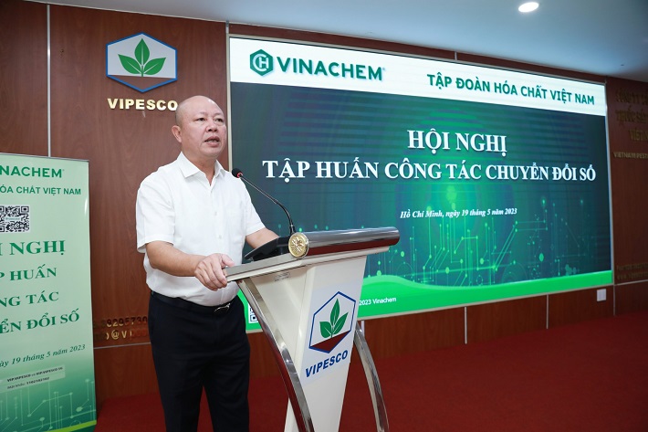 ong nguyen phu cuong