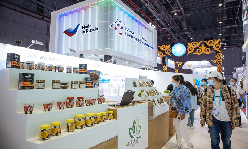 Cwin800 tỷ lệ kèo World Cup 2026 Việt có thể tìm kiếm các cơ hội hợp tác Cwin800 hàng ngàn khuyến mãi, kinh doanh trong lĩnh vực nông - Cwin là sân chơi cá cược trực tuyến tại Việt Nam với các đối tác Nga và Trung Quốc
