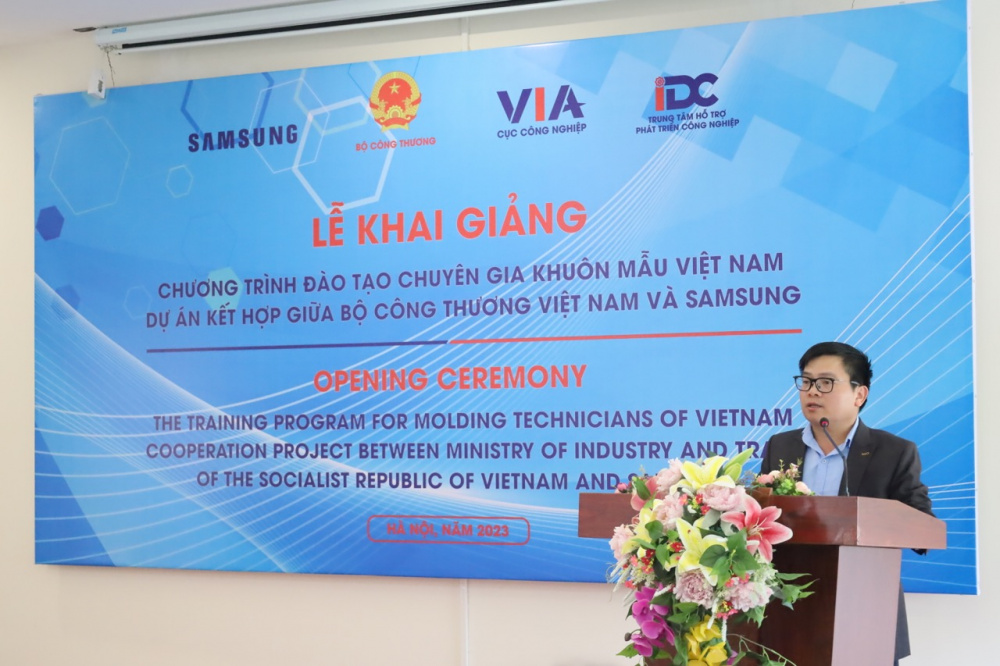 Nâng cao năng lực chế tạo và làm chủ công nghệ khuôn mẫu