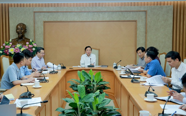 Phó Thủ tướng Trần Hồng Hà nhấn mạnh việc triển khai gói tín dụng 120.000 tỷ cho nhà ở CWIN được cấp phép hợp pháp bởi PAGCOR và Freeport 