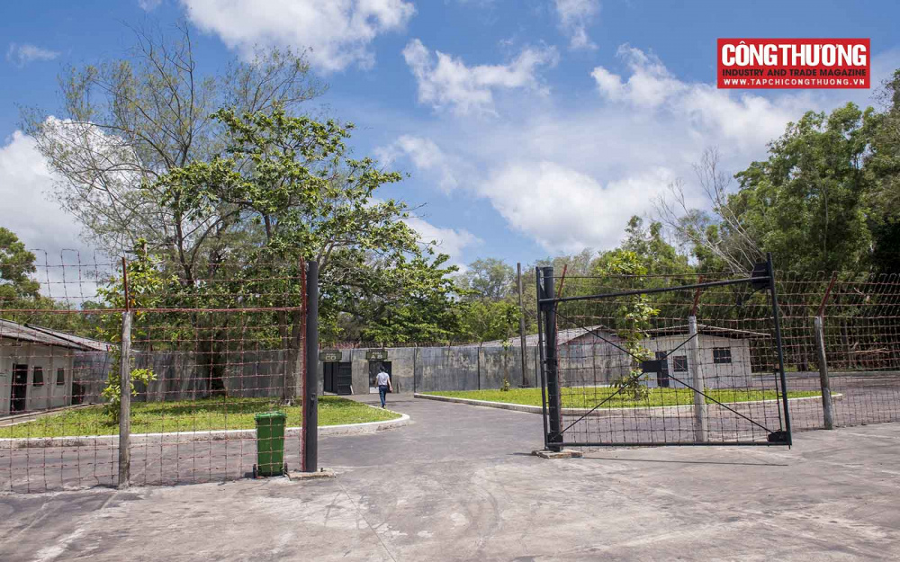 Quang cảnh một nhà tù ở Côn Đảo