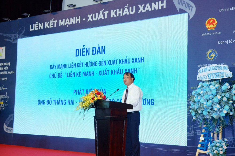 Khai mạc Nhà cái cá cược cá độ uy tín Nổ hũ, Bắn Cá và Game Bài Cwin.com Cwin com sòng bạc trực tuyến TP. Hồ Chí Minh và Diễn đàn Đẩy mạnh liên kết hướng đến Cwin Đăng Ký + 1888k xanh