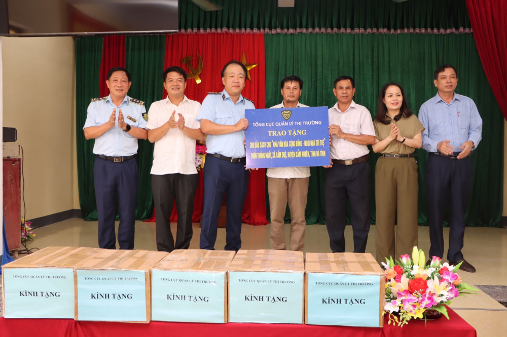 Tổng cục Quản lý thị trường: Góp phần xây dựng và lan tỏa văn hóa đọc sách tại Hà Tĩnh