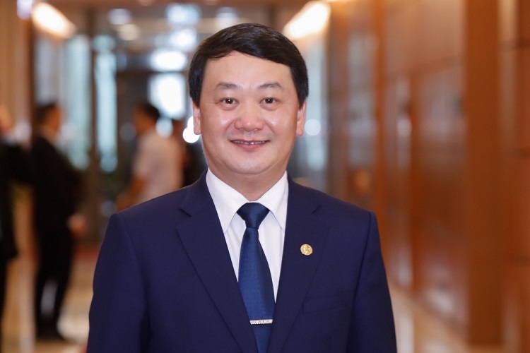 Bộ trưởng, Chủ nhiệm Ủy ban Dân tộc Hầu A Lềnh