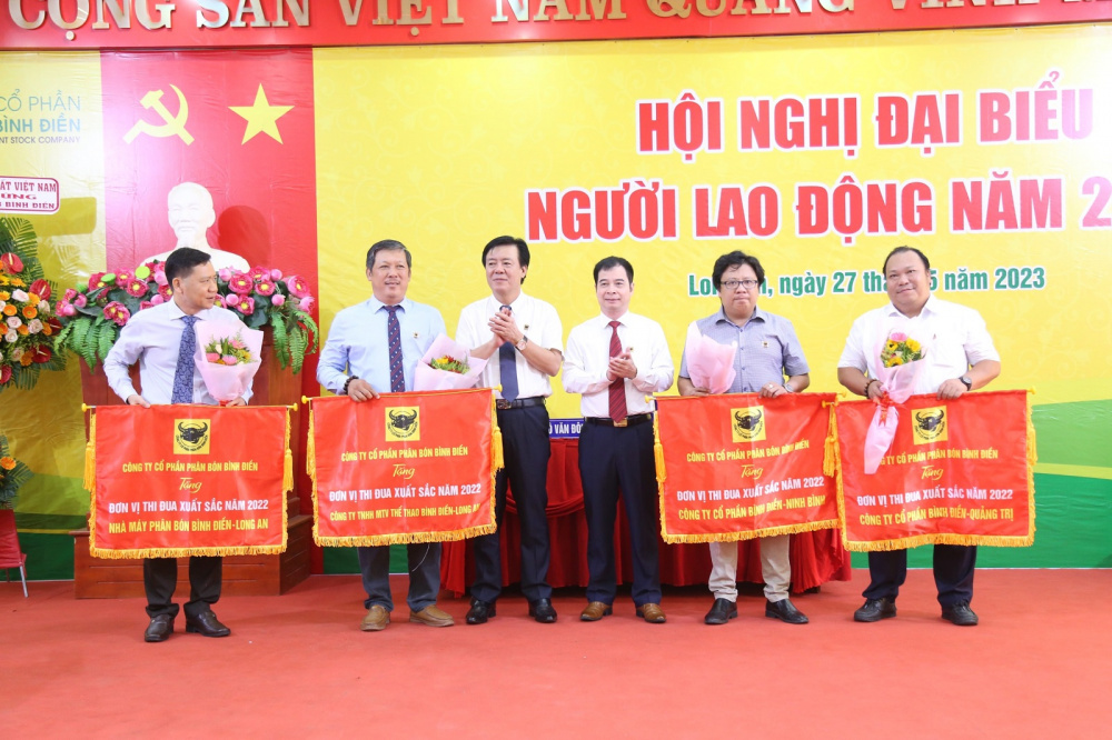 người Nền tảng hàng đầu cung cấp Cwin com Bình Điền