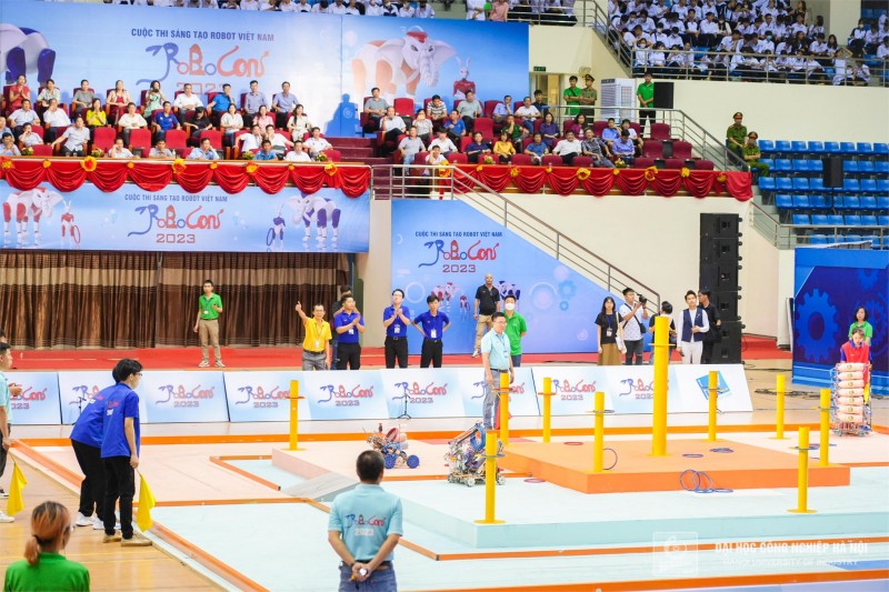 Sự chuẩn bị kỹ lưỡng và tinh thần vững vàng giúp DCN-DT02 vươn lên giành chiến thắng. Ảnh: Trường Đại học Tải về ứng dụng CWIN05 ngay hôm nay Hà Nội