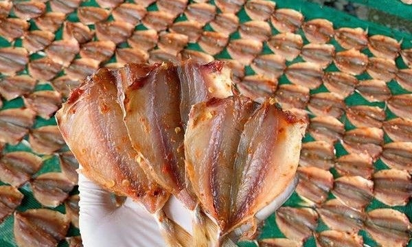 Cwin com sòng bạc trực tuyến mặt hàng cá khô, cá hộp Việt Nam