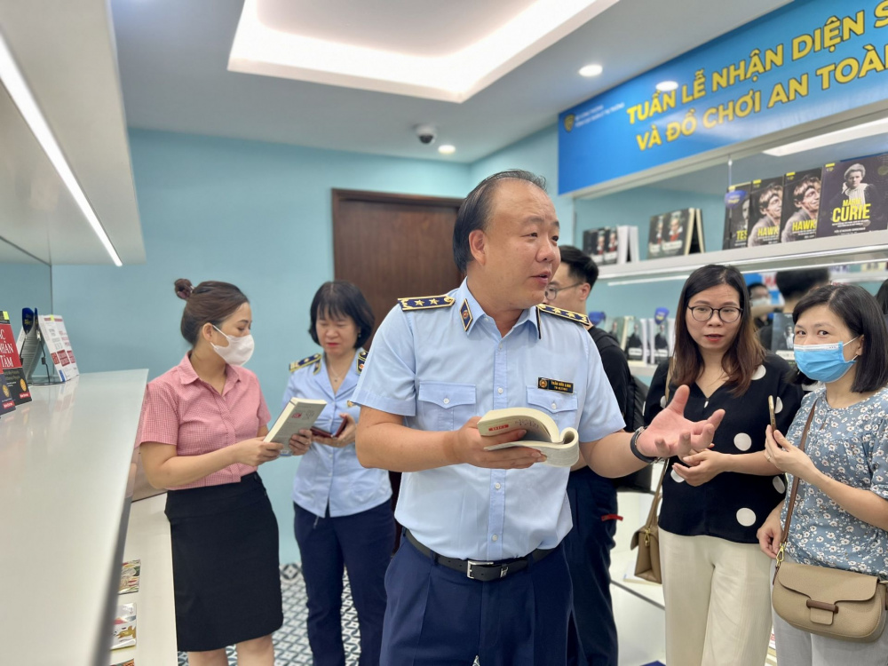 Nhận diện 