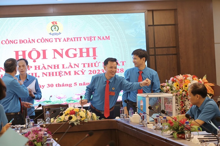 apatit dai hoi cong doàn 2