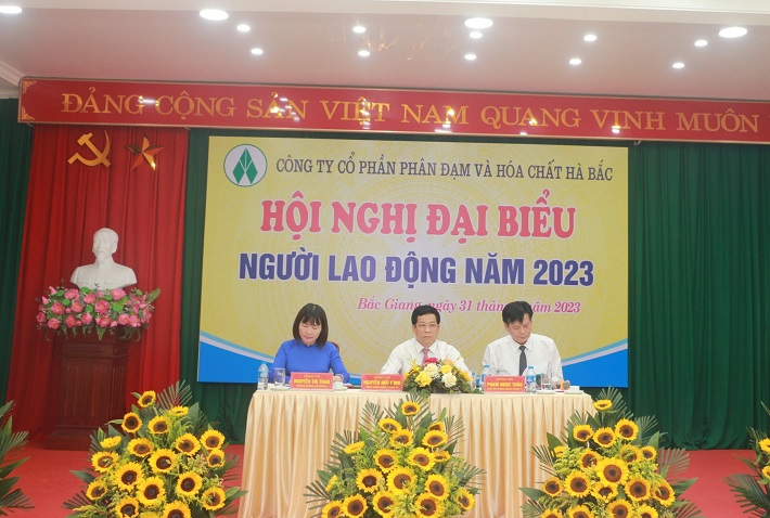 đoàn chủ tịch