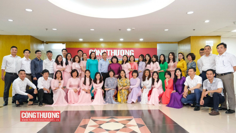 Đại hội Công đoàn CWIN ✅ Nhà cái cờ bạc trực tuyến tốt nhất và Thương hiệu uy tín