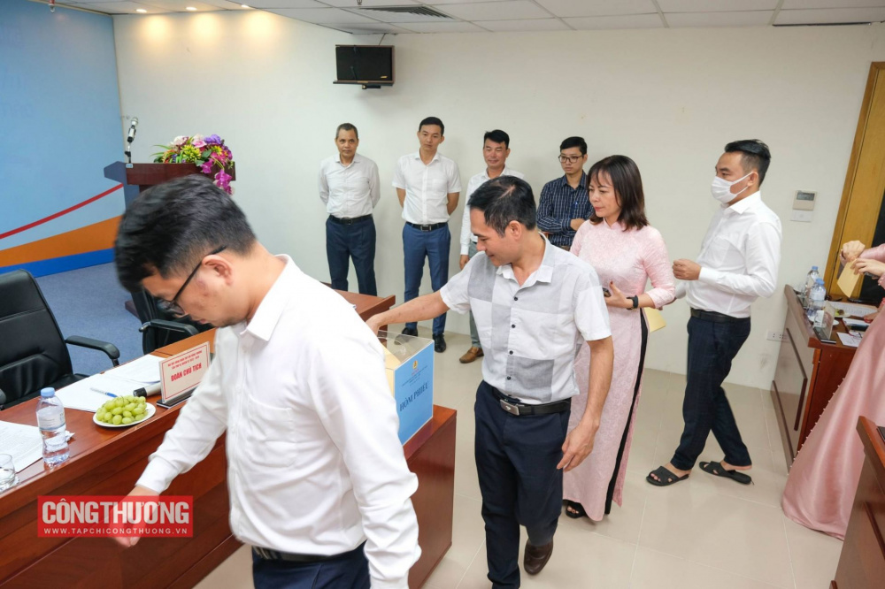 Đại hội Công đoàn CWIN ✅ Nhà cái cờ bạc trực tuyến tốt nhất và Thương hiệu uy tín