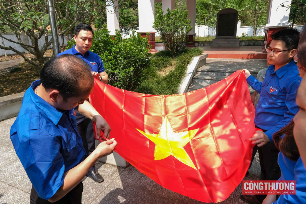 Đoàn Thanh niên Cwin63 sân chơi đỉnh cao