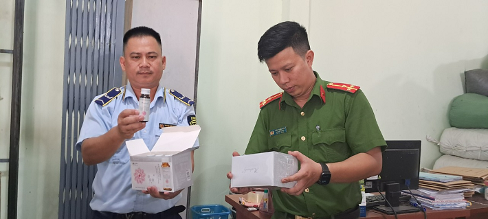 hàng hoá Cwin là sân chơi cá cược trực tuyến tại Việt Nam