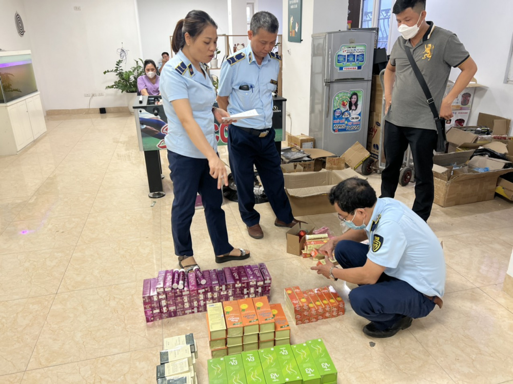 Khởi tố vụ án đầu tiên lực lượng Quản lý thị trường bắt giữ trên không gian mạng