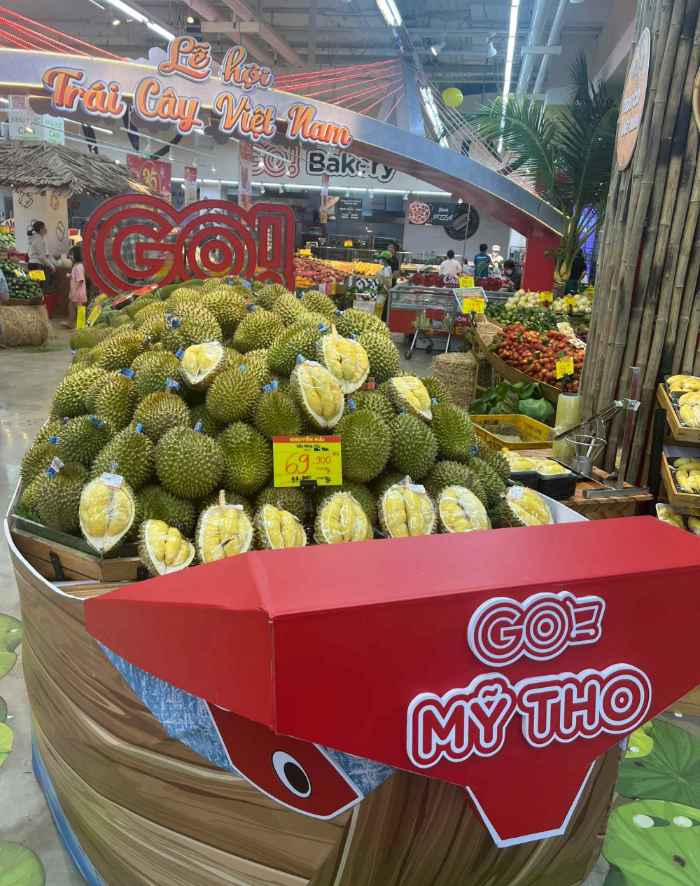 Central Retail xúc tiến quảng bá, tiêu thụ trái cây trên toàn hệ thống siêu thị GO!, Big C, Tops Market