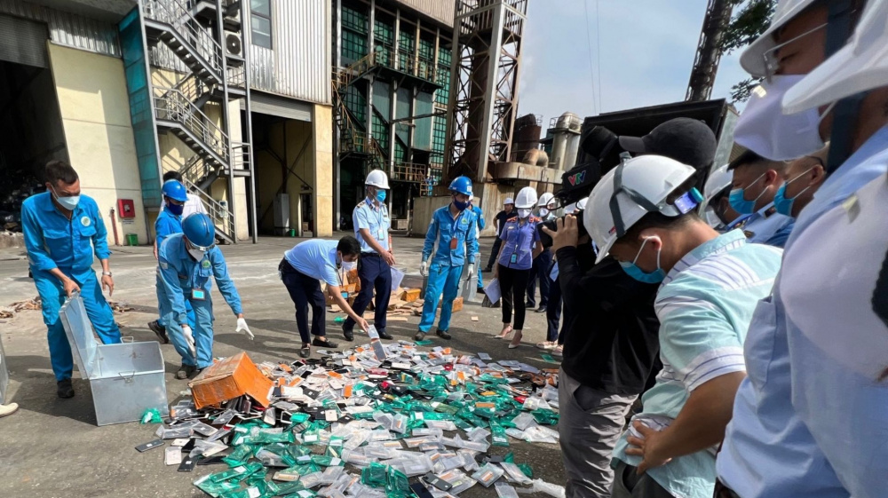Hà Nội: Tiêu hủy 1,5 tấn Cwin Đăng Ký + 1888k vi phạm hành chính không đảm bảo lưu thông trên thị trường