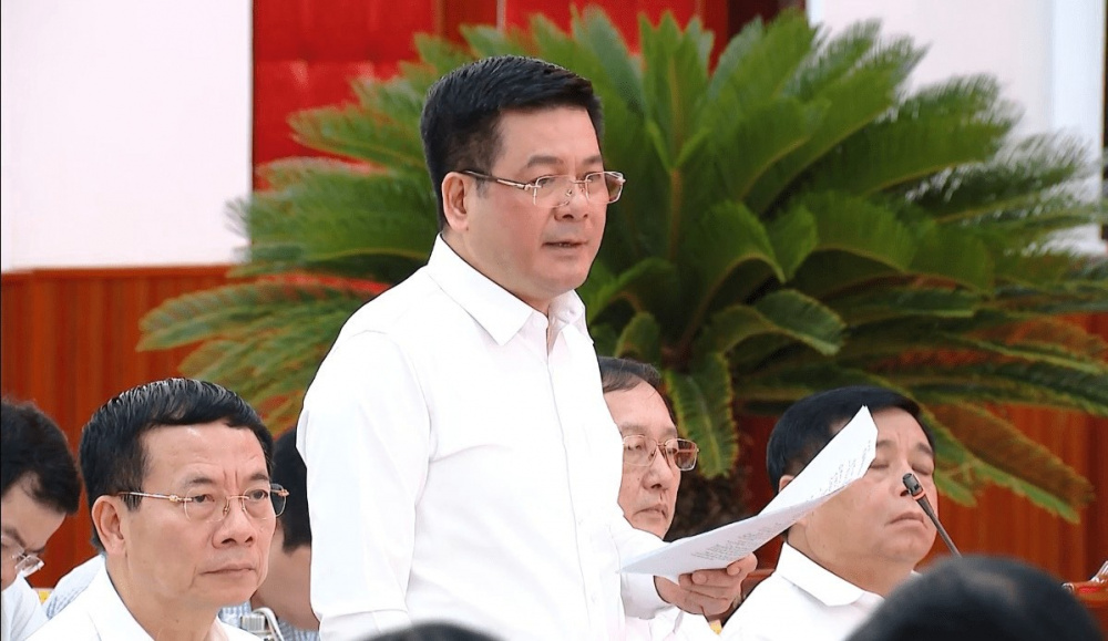 Bộ trưởng Nguyễn Hồng Diên phát biểu tại buổi làm việc của Chủ tịch nước Võ Văn Thưởng và Đoàn công tác Trung ương với tỉnh Ninh Thuận