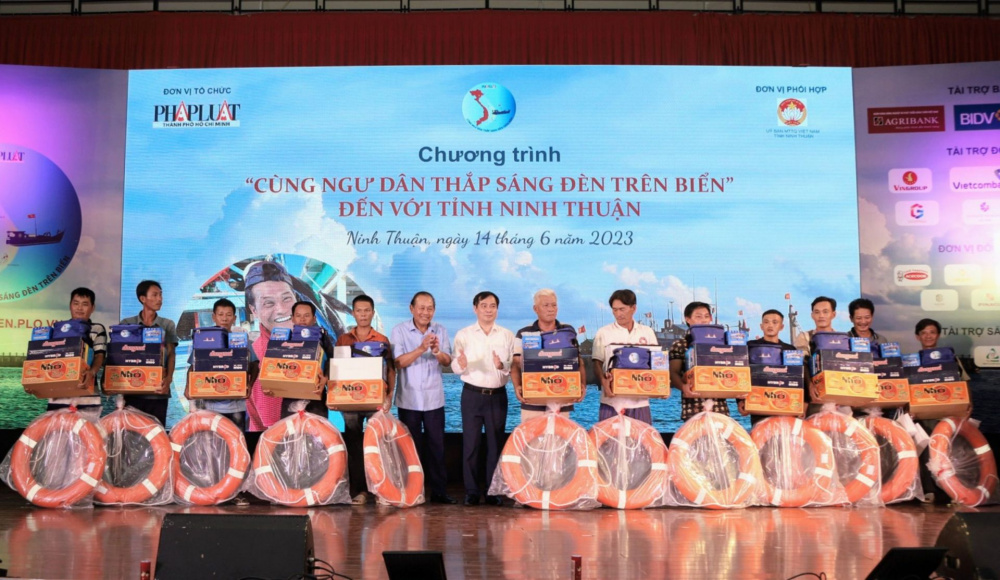 ong truong hoa binh