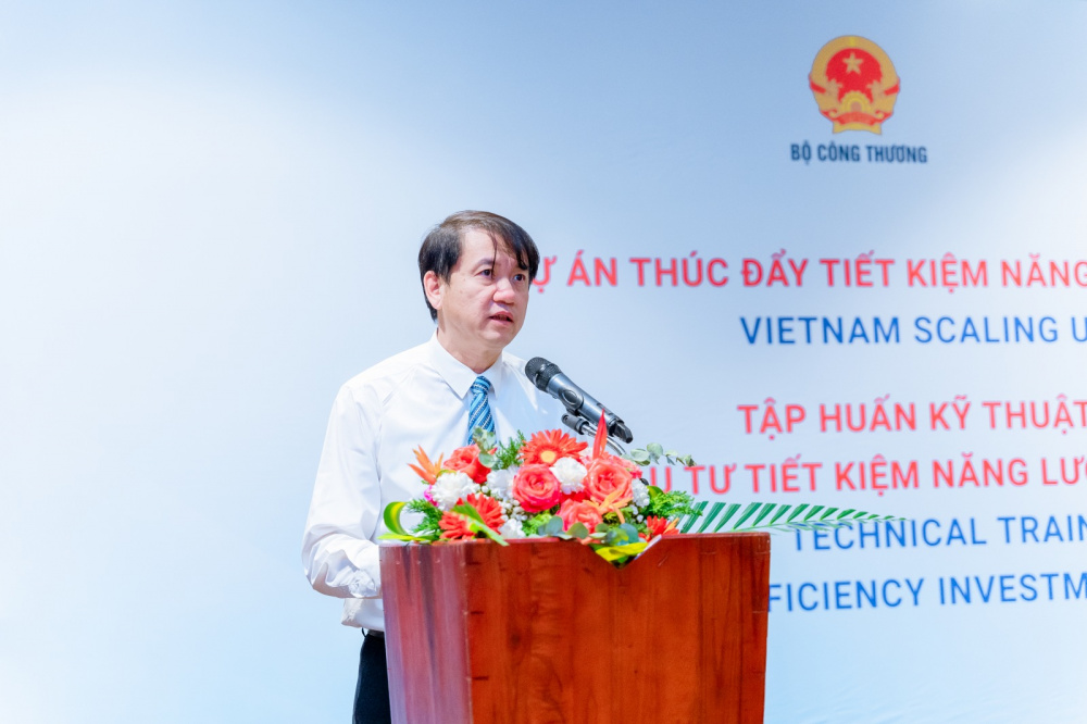 ông Phương Hoàng Kim - Vụ trưởng Vụ Tiết kiệm năng lượng và Phát triển bển vững