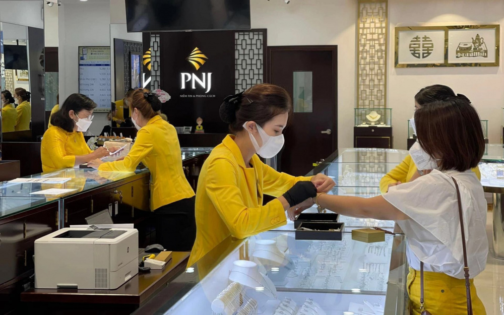 Cửa hàng PNJ Vàng bạc Đá quý Phú Nhuận
