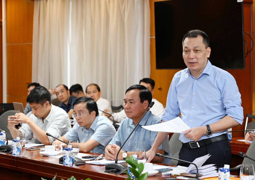 Thứ trưởng Đặng Hoàng An phát biểu tại cuộc họp