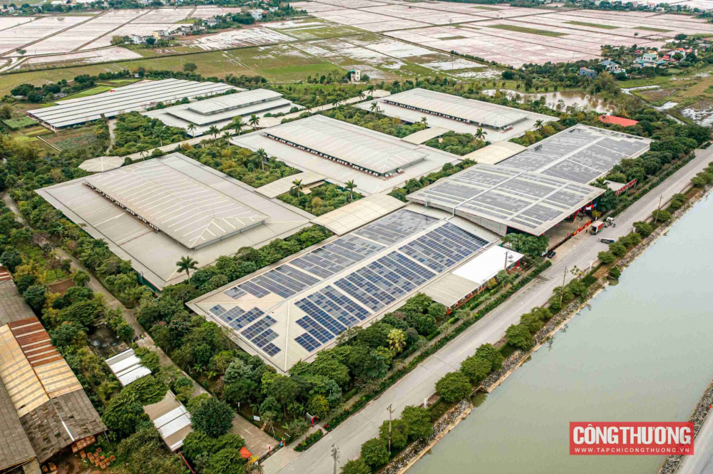 Phải nghiên cứu, tính toán giá điện 2 thành phần: Giá điện khi không có mặt trời, vào giờ cao điểm thì phải khác giá điện vào thời điểm có nắng to, hay mức giá đối với trường hợp có thiết bị, pin lưu trữ điện khác với trường hợp không có lưu trữ điện năng