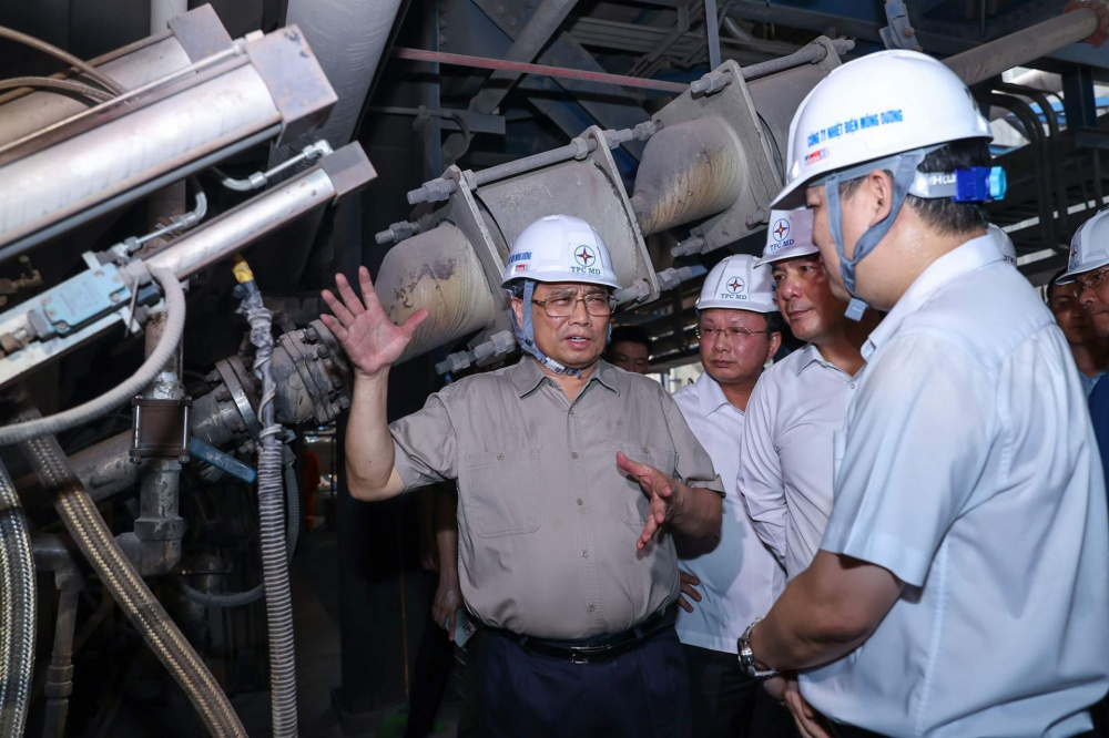 Thủ tướng làm việc tại Công ty Nhiệt điện Mông Dương