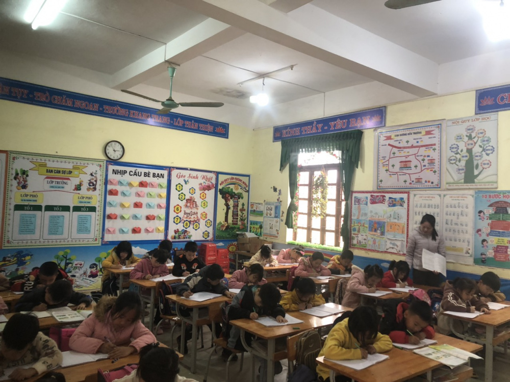 Bắc giang xây dựng mô hình chiếu sáng học đường tại 06 trường tiểu học trên địa bàn huyện Sơn Động