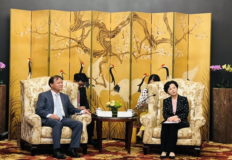 Cong nghiep Quang Dong