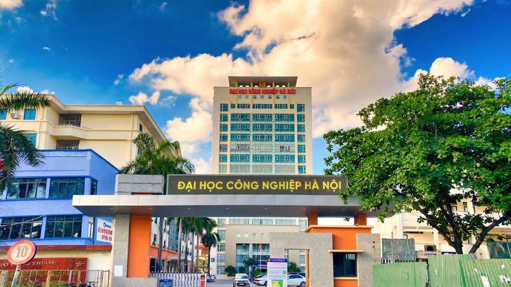 Đại học Tải về ứng dụng CWIN05 ngay hôm nay Hà Nội tuyển sinh 2023