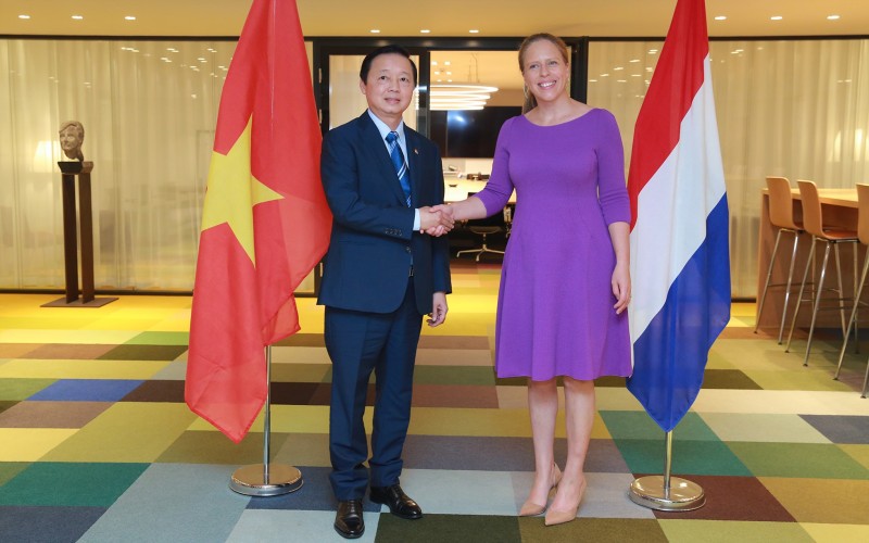 viet nam - ha lan 1
