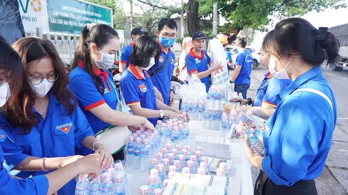 Thanh niên Nhiệt điện Phú Mỹ