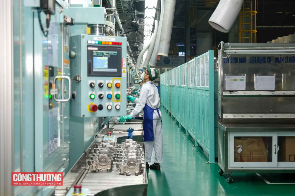 Sản lượng và số lượng đơn đặt hàng mới của Việt Nam trong tháng 5/2023 tiếp tục giảm mạnh hơn, theo báo cáo Chỉ số Nhà Quản trị Mua hàng (PMI) của S&P Global công bố mới đây