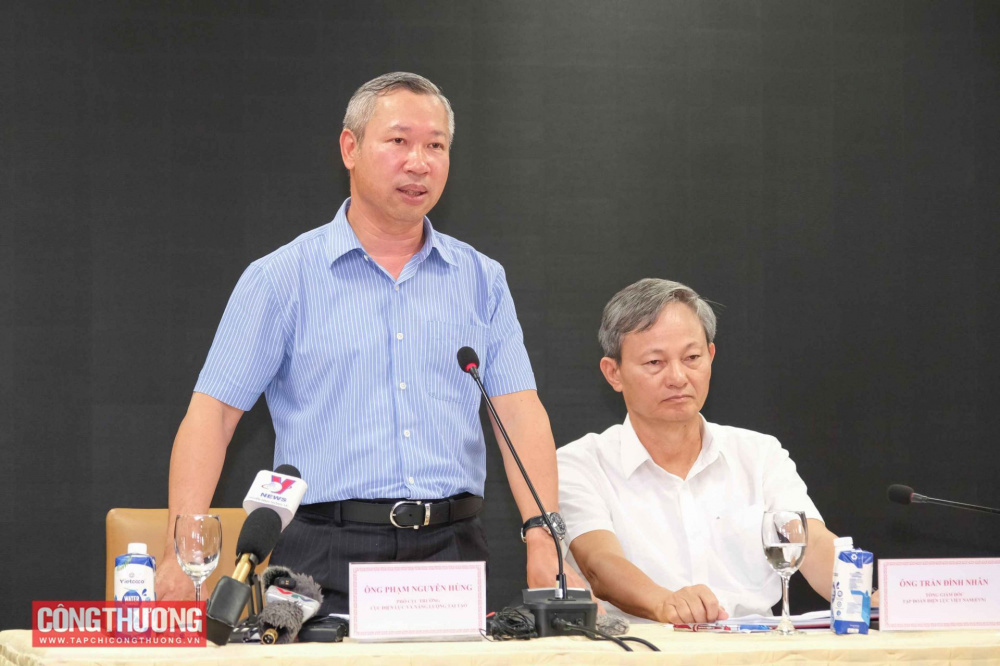 Ông Phạm Nguyên Hùng - Phó Cục trưởng Cục Điện lực và Năng lượng tái tạo, Cwin63 sân chơi đỉnh cao phát biểu tại buổi thông tin về tình hình cung ứng điện năm 2023 do Cwin63 sân chơi đỉnh cao tổ chức chiều nay (7/6/2023)