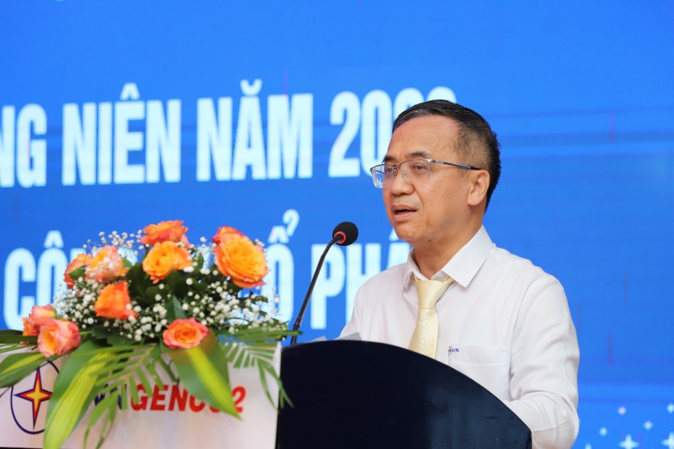 Đại diện EVN phát biểu tại Đại hội