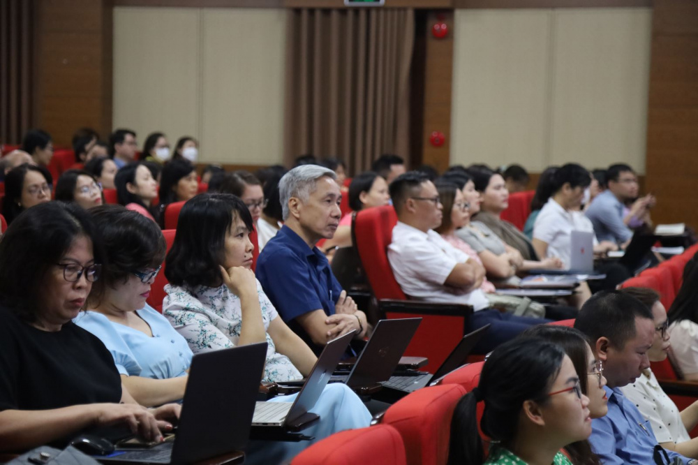 Bước tiến mới trong đào tạo phát triển nhân lực chất lượng cao về thương mại điện tử