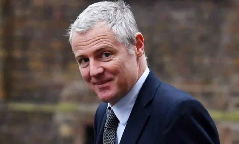 Ông Zac Goldsmith, bộ trưởng Môi trường Anh