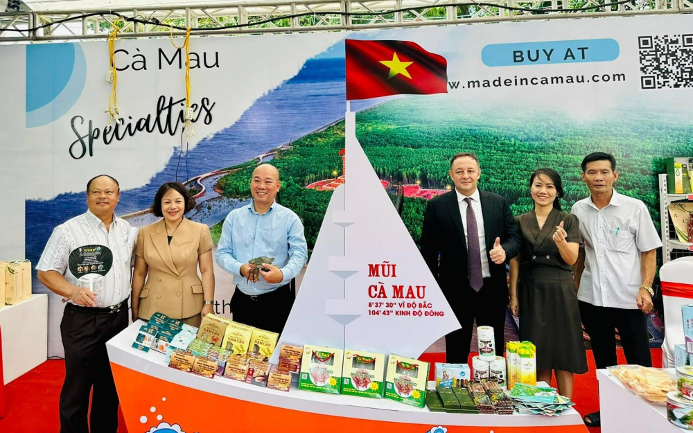 Hỗ trợ các Cwincom hiện đang mở phía Nam kết nối giao thương