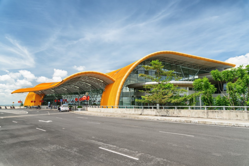 Cảng hàng không Liên Khương