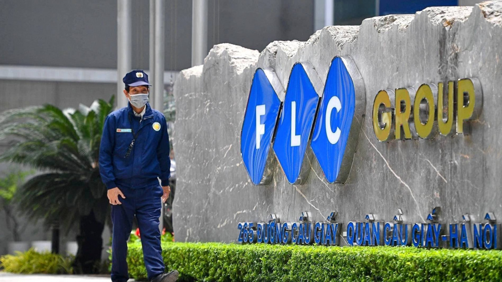 Cổ phiếu FLC bị đình chỉ giao dịch