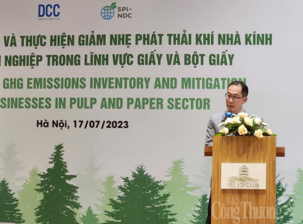  ông Koji Fukuda, Cố vấn trưởng, Dự án JICA SPI-NDC  phát biểu tại sự kiện