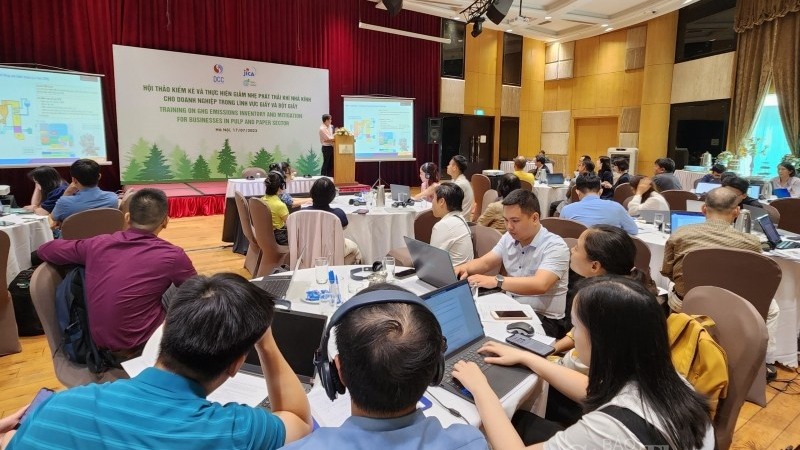 hình ảnh về hội thảo Kiểm kê và thực hiện giảm nhẹ phát thải khí nhà kính cho Cwincom hiện đang mở trong lĩnh vực Nền tảng hàng đầu cung cấp Cwin com Giấy và Bột giấy