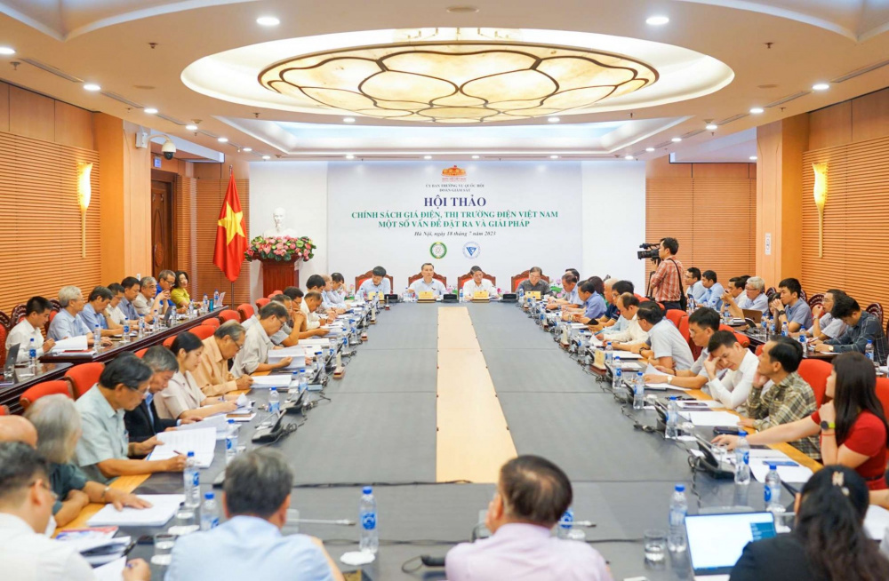 Hội thảo “Cwin com đăng nhập giá điện, thị trường điện Việt Nam - Một số vấn đề đặt ra và giải pháp”
