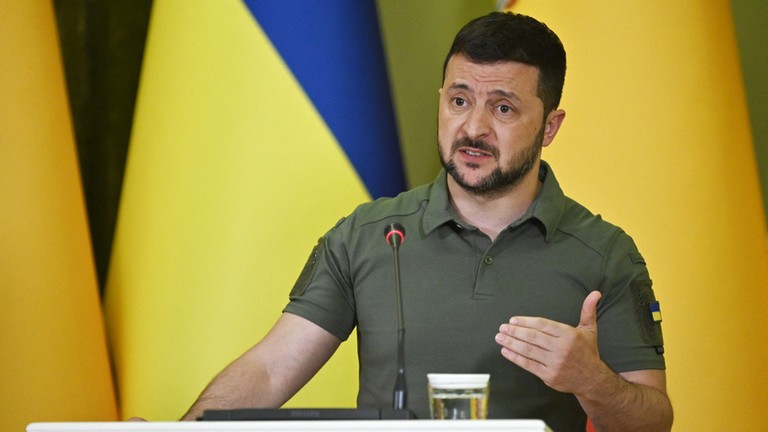 Tổng thống Vladimir Zelensky